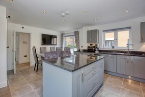 Photo 23- click for photo gallery